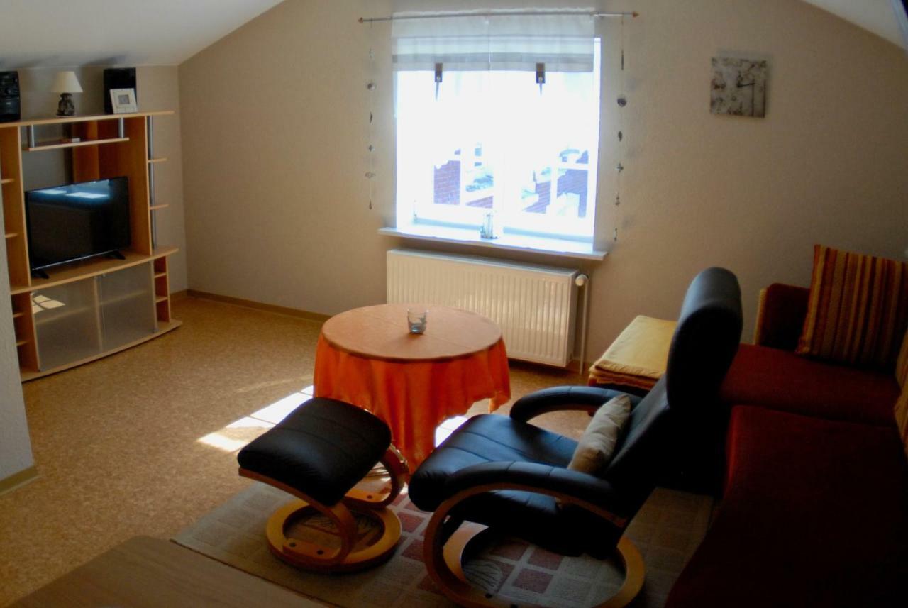 Hof Olde Warft Apartamento Oldenswort Exterior foto